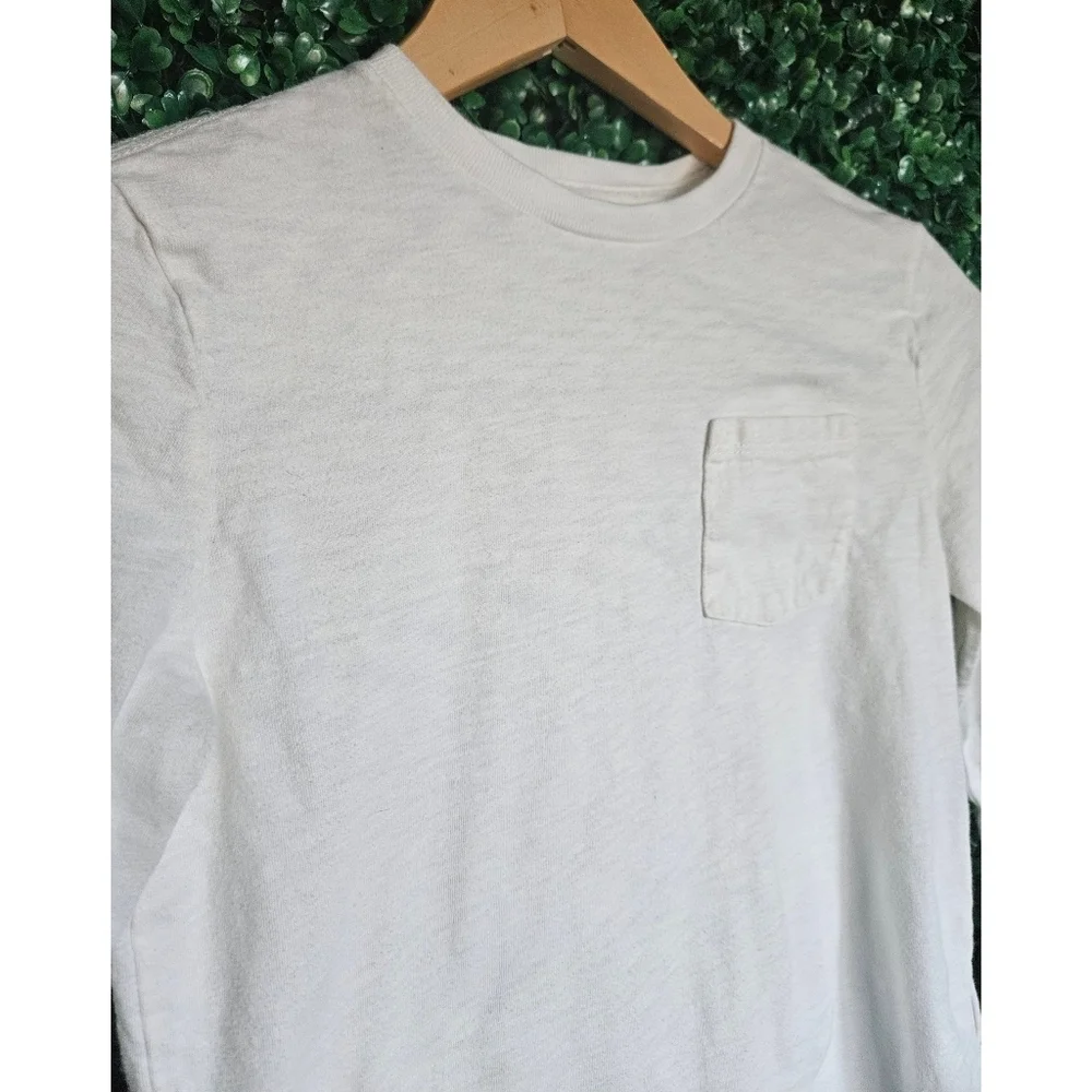 FREE WHEN ADDED TO BUNDLE Gap Girls Irganic Cotton Long Sleeve Tee